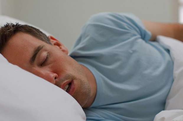 احذر كثرة النوم تهدد صحتك.. تصيبك بـ 7 أمراض خطيرة