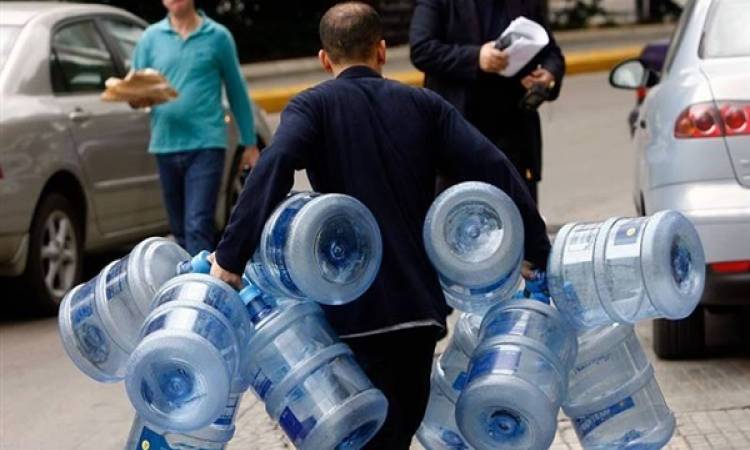 شركة مياه الشرب بالجيزة تحسم الجدل بشأن انقطاع المياه عن 11 منطقة بالمحافظة لمدة 15 ساعة